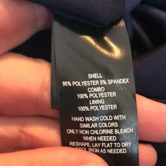 Navy blue dress with 3/4 sleeves and side ruffle - very flattering -size 14 - Picture 7 of 7